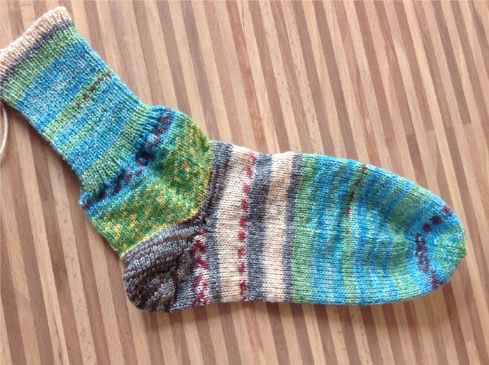 Socken ohne Löcher, mit vorher gekribbelter Wolle