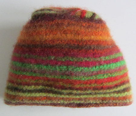 Felted Cloche von der Seite