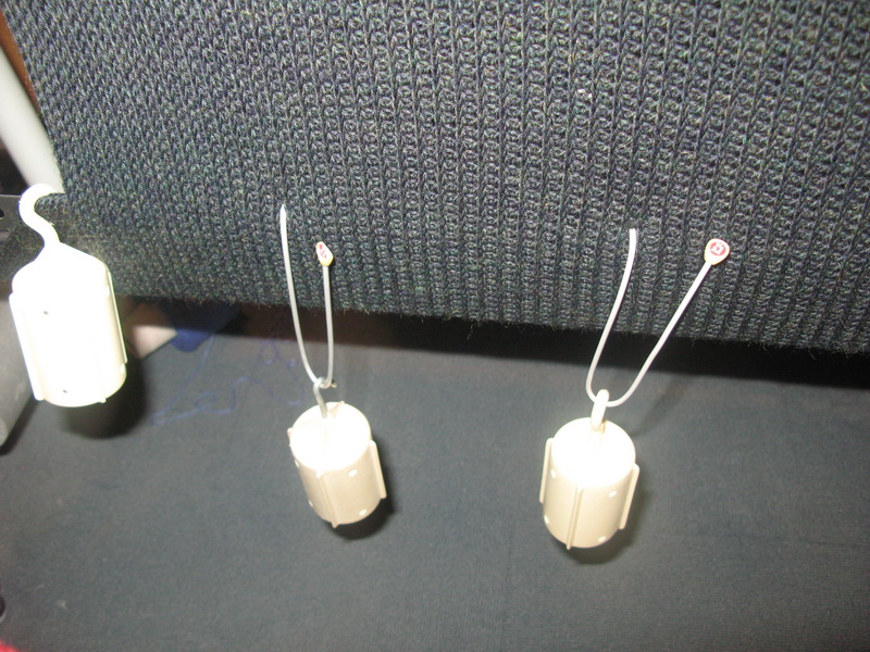 Kamm-Gewichte Fussboden 2_Bildgröße ändern.JPG