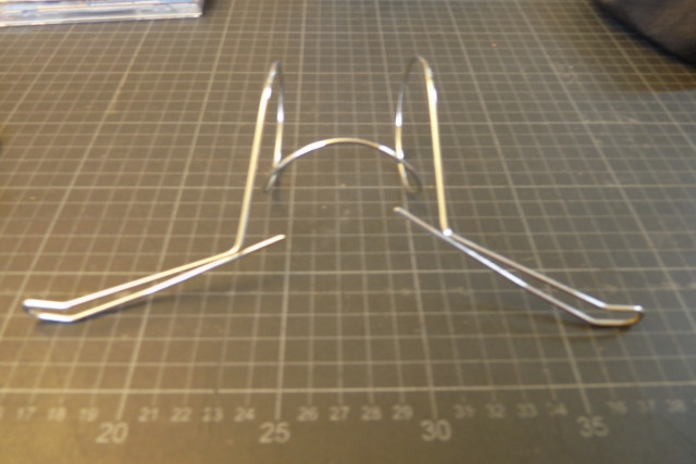 Bild 1: Metallbogen, ca. 23cm x 11 cm