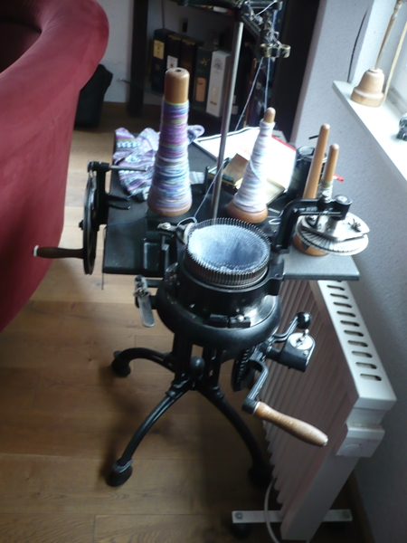 600P1020826Rundstrick.JPG
