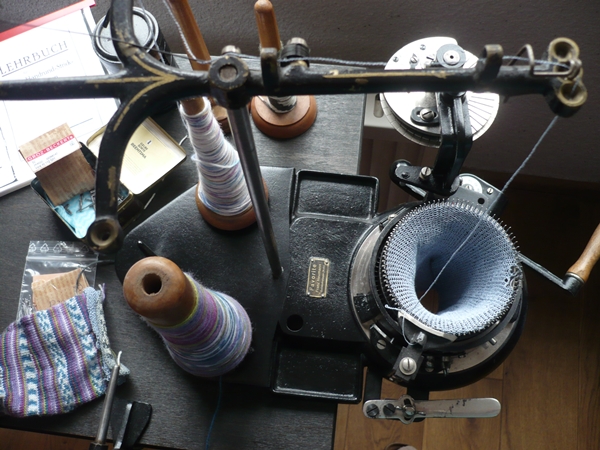 600P1020827Rundstrick.JPG