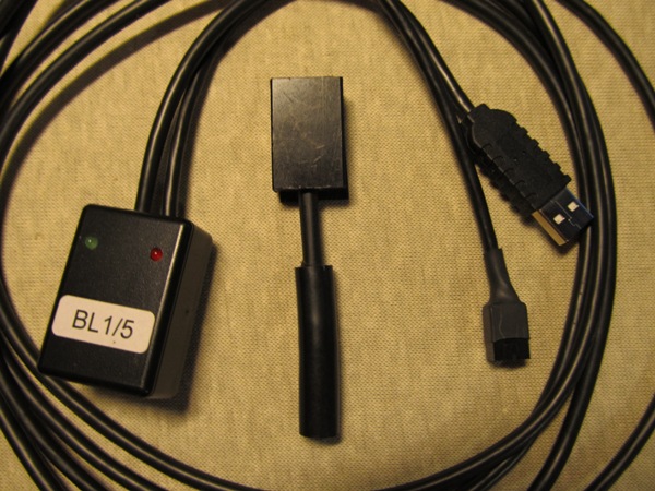 So sieht das Kabel, von dem ich die ganze Zeit brabble, aus