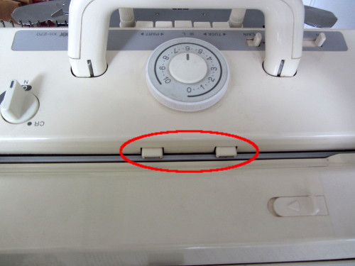 Magnete an der Schlittenrückseite