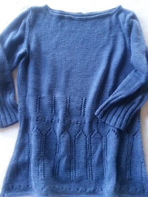 Ururalter Pulli aus Bourettseide