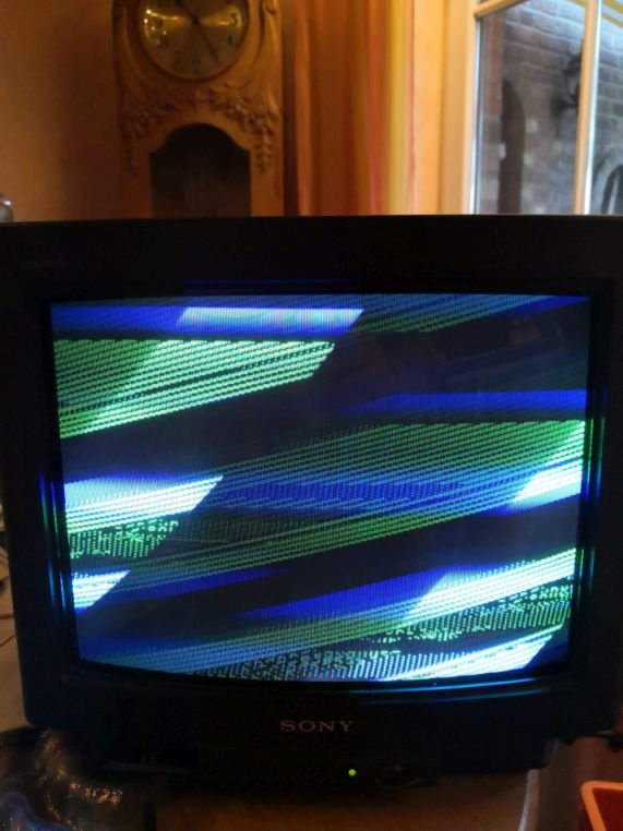 Bild des Controlers am Sony TV von 1990 klein.jpg